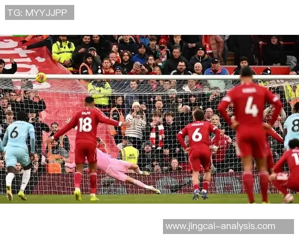 英超经典对决曼联险胜阿森纳点球大战成决胜关键时刻