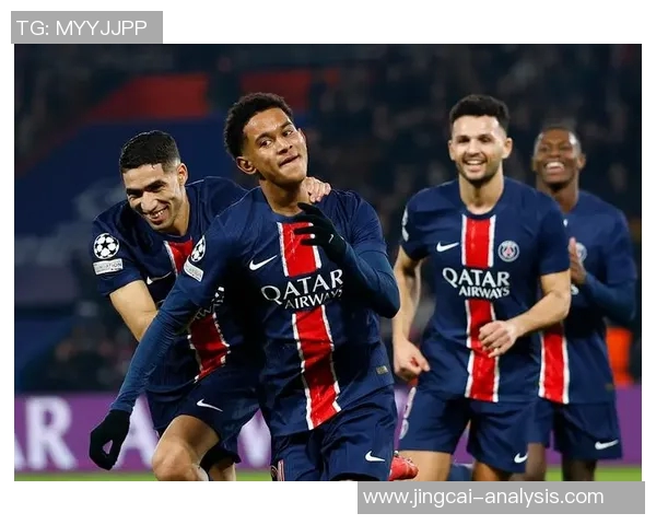 英超赛场惊现冷门里昂力克巴黎圣日耳曼精彩瞬间回顾